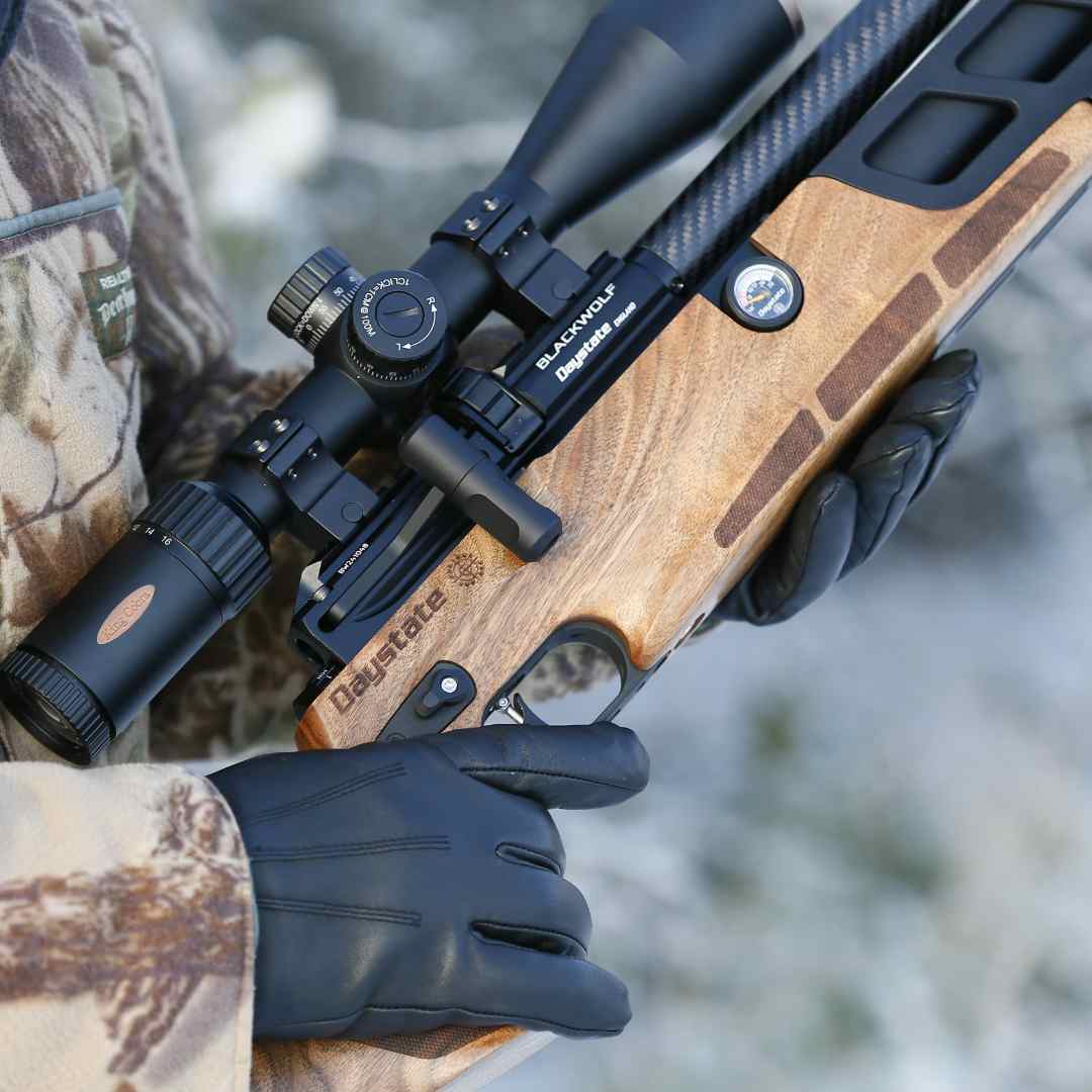 DAYSTATE BLACK WOLF WALNUT CYLINDER FAC 28" SLUG EDITION