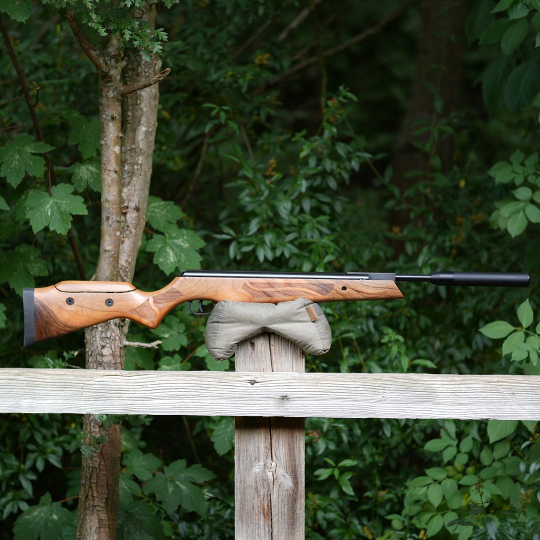 COMETA FENIX 400 USC PREMIER WALNUT .177
